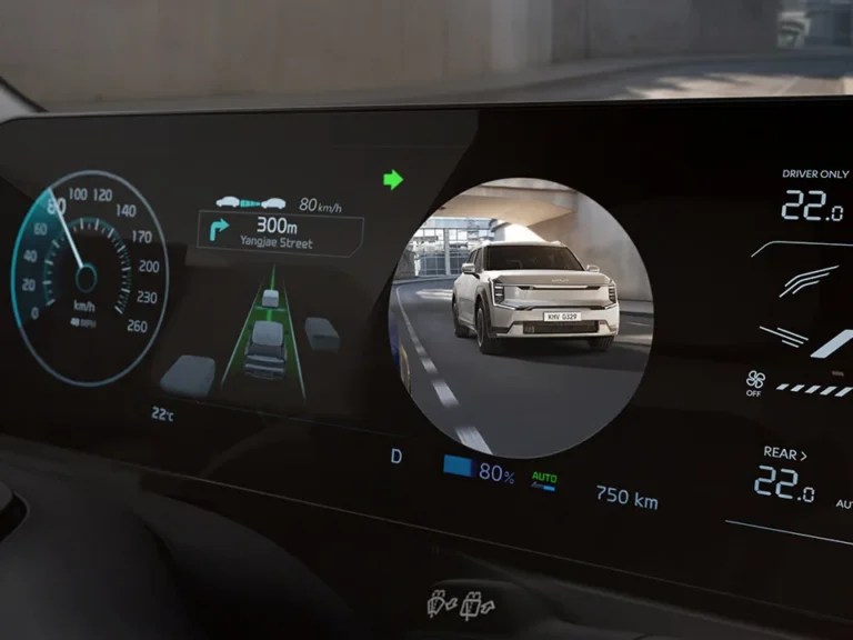 Blind-spot View Monitor (BVM) Blind-spot View Monitor (BVM) displays the rear-side image of the corresponding direction when the turn signal switch is engaged. close